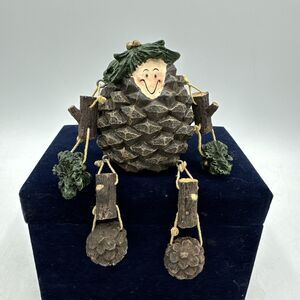 Shelf Sitter Pine Cone Acorn Pinecone Anthropomorphic Resin Collections Etc